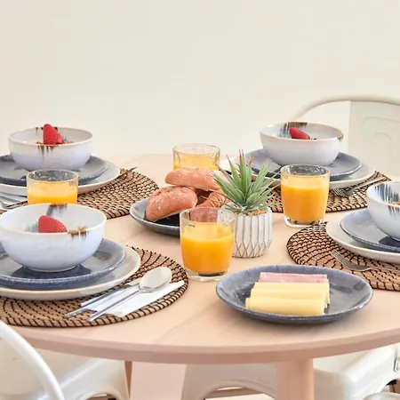 Enjoy The Sunny Balcony, By Timecooler Apartment *