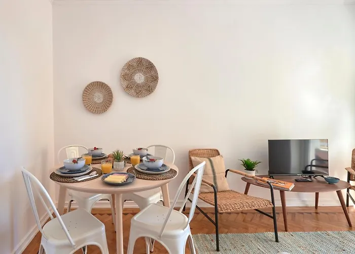 Enjoy The Sunny Balcony, By Timecooler Apartamento