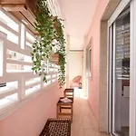 Enjoy The Sunny Balcony, By Timecooler Lisboa