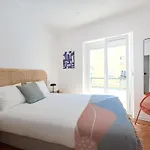Enjoy The Sunny Balcony, By Timecooler شقة
