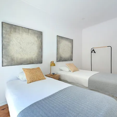 Enjoy The Sunny Balcony, By Timecooler * Lisboa